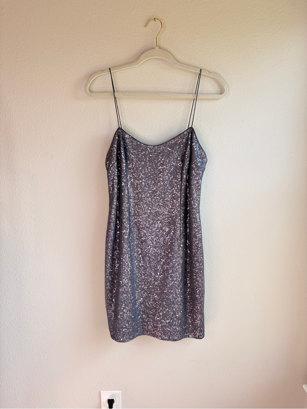 Kay Unger Grey Purple Sequin Mini Dress‎